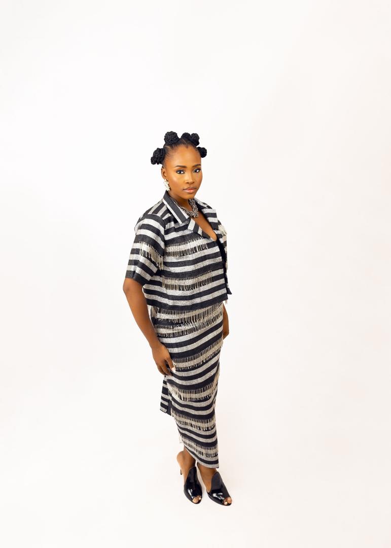 Squeeze Beaded Set